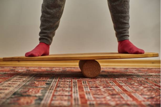 illustration of neural adaptation during balance board training
