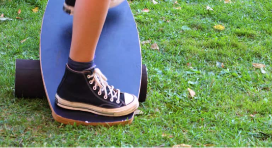 Composite balance board designed for enhanced motor memory in training